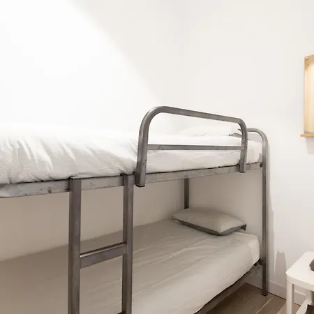 Sagrada Familia Comfy Apartman